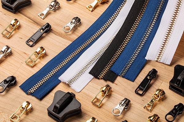 Der Unterschied zwischen Reißverschlüssen aus verschiedenen Materialien
